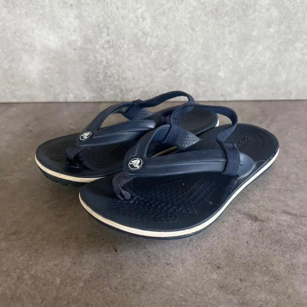 Crocs Kids' Crocband Strap Flip Sandals in navy boys 8 childrens water outdoors